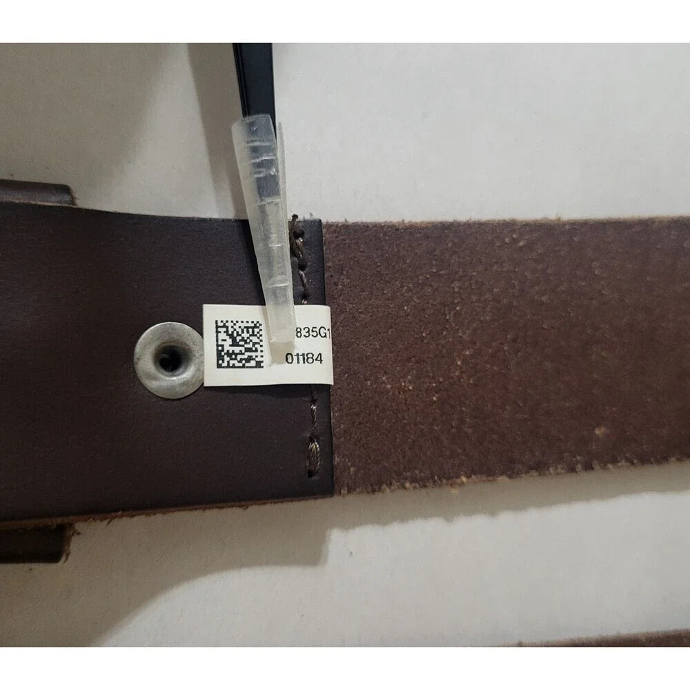 American Eagle Outfitters Belt 32in-36in Genuine Leather Brown‎ Classic Staple